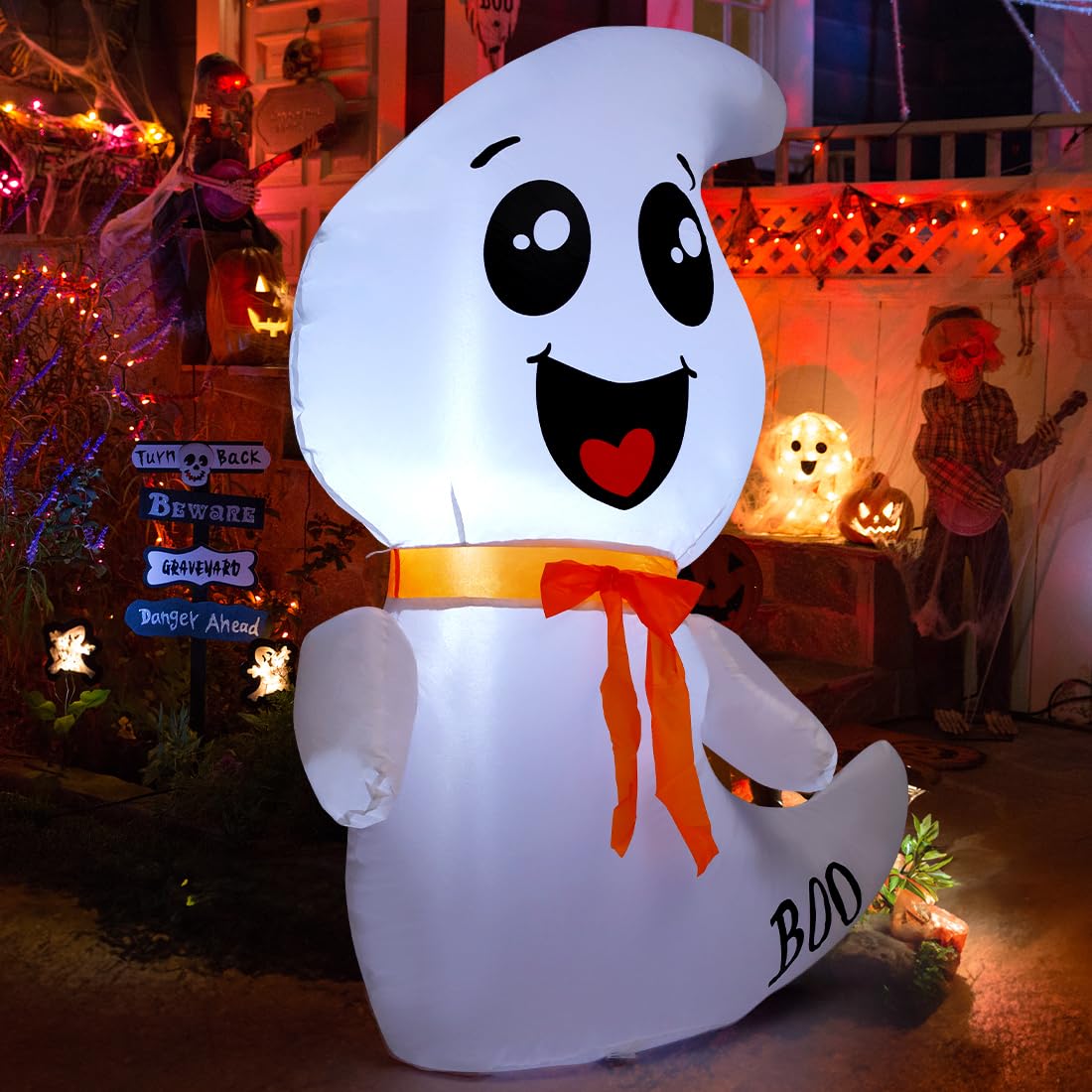 4 FT Inflatable Ghost with Built-in LEDs Q387506