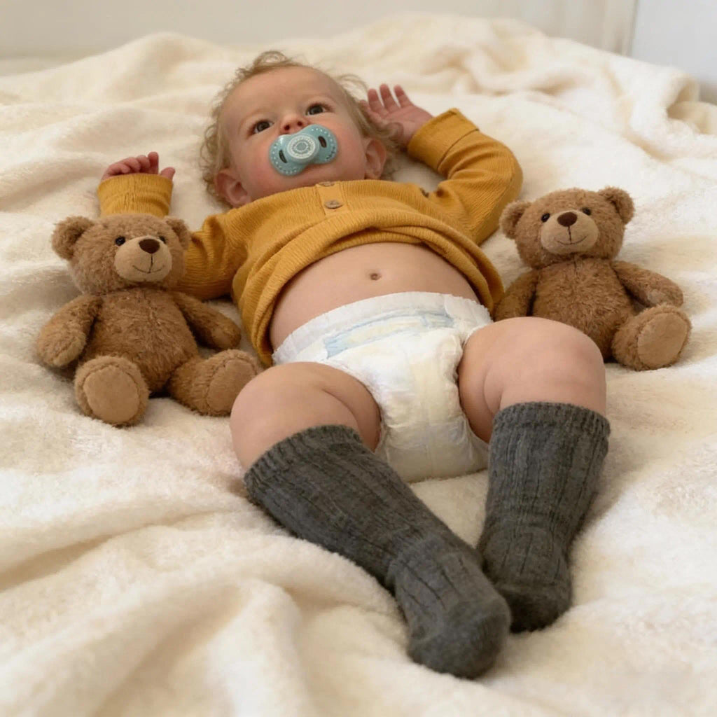 20 inch Vinyl Reborn Baby Doll with Hair Q697159